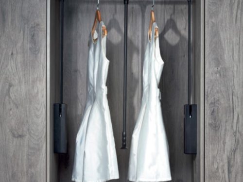 Suốt treo áo có tay kéo Inoxen FV12B