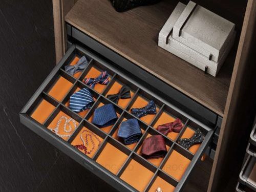 Giá để đồ trang sức Eurogold EUA6190B