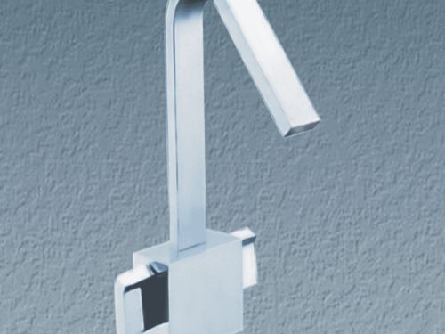 Vòi rửa bát nóng lạnh Gorlde 8182