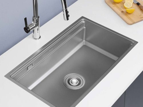 Chậu rửa bát 1 hố Kluger KWU8161FS-S76 4 Ảnh thực tế chậu rửa bát 1 hố Kluger KWU8161FS-S76