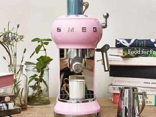 Ảnh máy pha cafe màu hồng Smeg ECF01PKEU 535.43.656