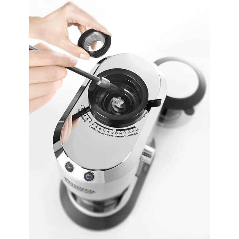 Ảnh máy xay cafe tự động DeLonghi KG520.M Dedica Ảnh máy xay cafe tự động DeLonghi KG520.M Dedica